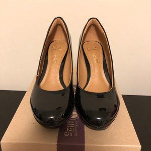 Clarks Black Patent Leather Pump Heels